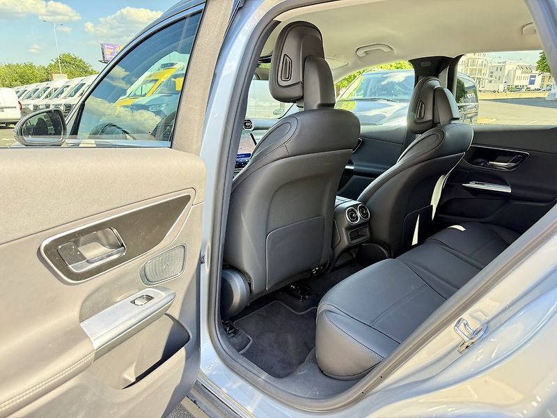 Mercedes-Benz GLC (2025) 220 d 4MATIC - fotka 14 z 47