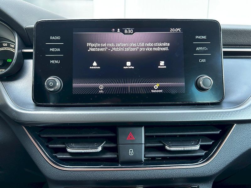 Škoda Scala (2023) 1.0 TSI 81kW DSG Style - fotka 13 z 35