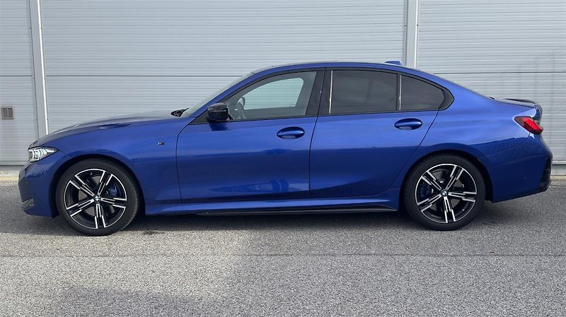 BMW Řada 3 M340xi ČR DPH 1.majitel - fotka 3 z 23
