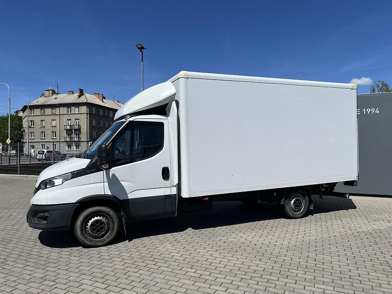 Iveco Daily (2022) Skříň*35S16*115kW*DPH - fotka 2 z 25