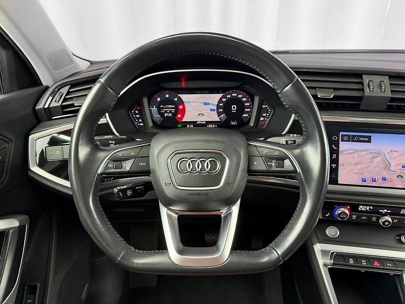 Audi Q3 2.0TDI QUATTRO S-TRONIC, LED, - fotka 12 z 23