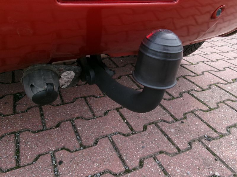 Nissan Qashqai (2007) 2,0i 4WD ALU AC TAŽNÉ BT TEMP - fotka 10 z 29