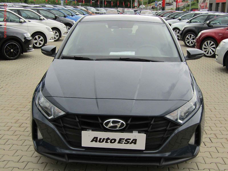 Hyundai i20 (2021) 1.2i, AC - fotka 2 z 19