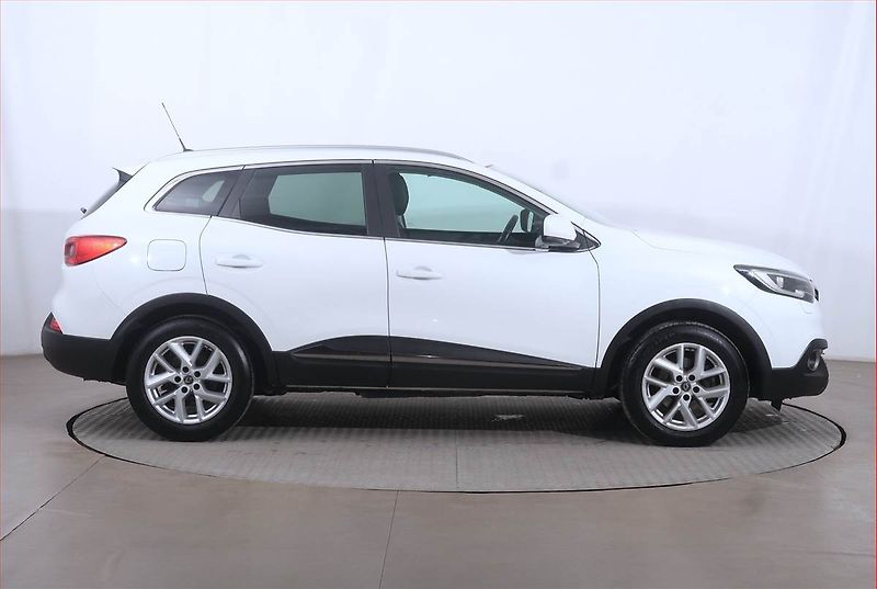 Renault Kadjar (2018) Intens 1.2 TCe, Serv.kniha - fotka 6 z 24