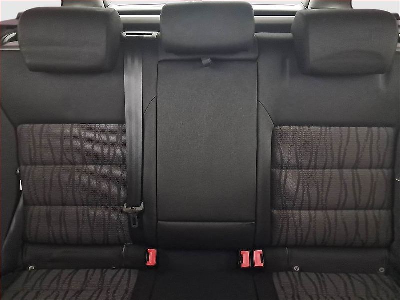 Škoda Octavia (2009) Elegance 1.9 TDI, po STK - fotka 10 z 16