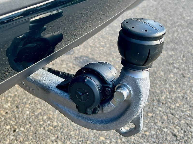 Mercedes-Benz GLB (2024) 250 4MATIC Progressive - fotka 28 z 28