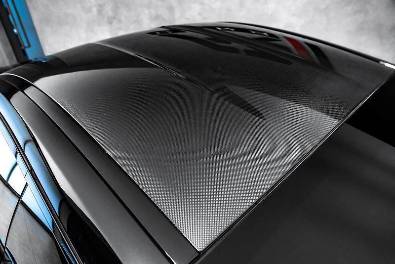 BMW M8 Coupe Competition Night Carbon - fotka 11 z 23