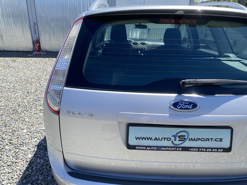 Ford Focus 1.6 TDCi 90PS KOMBI STK  - fotka 41 z 151