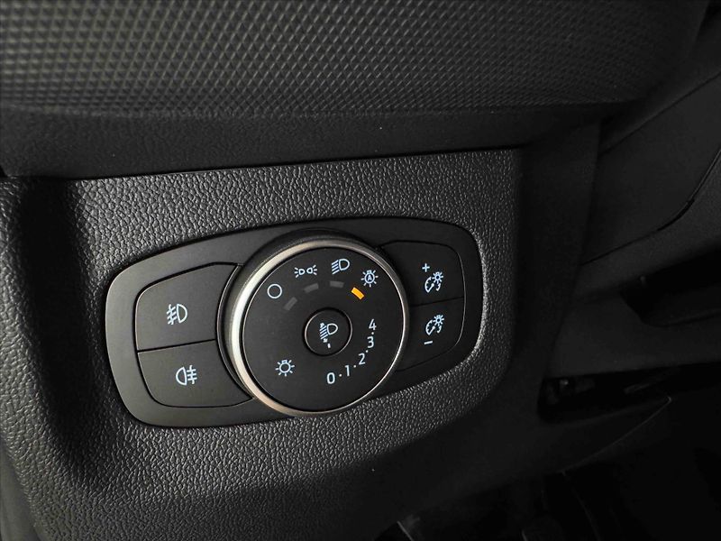 Ford Transit Courier (2026) 1,5 EcoBlue 73 kW /100 koní, 6 - fotka 9 z 14