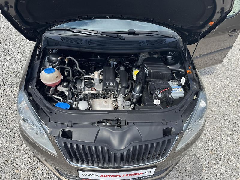 Škoda Roomster (2012) 1.2TSi(77KW)KOMPLET SERVIS - fotka 25 z 34