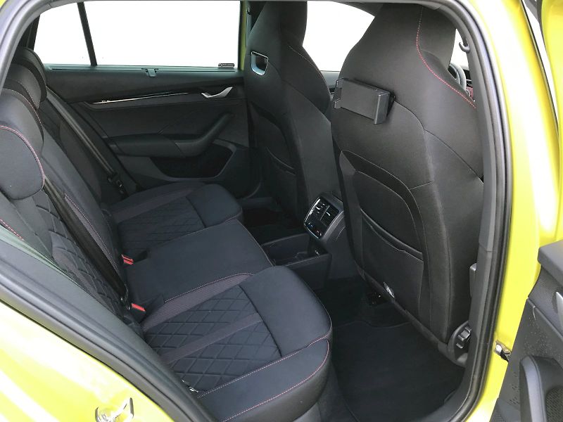 Škoda Octavia (2025) COMBI RS 2,0 TSI 195 KW 7-STUP - fotka 12 z 29