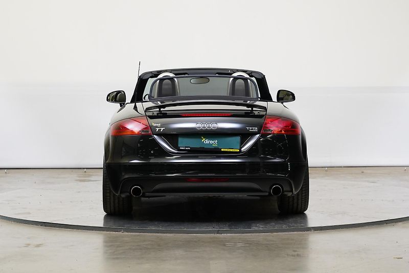 Audi TT - fotka 6 z 28