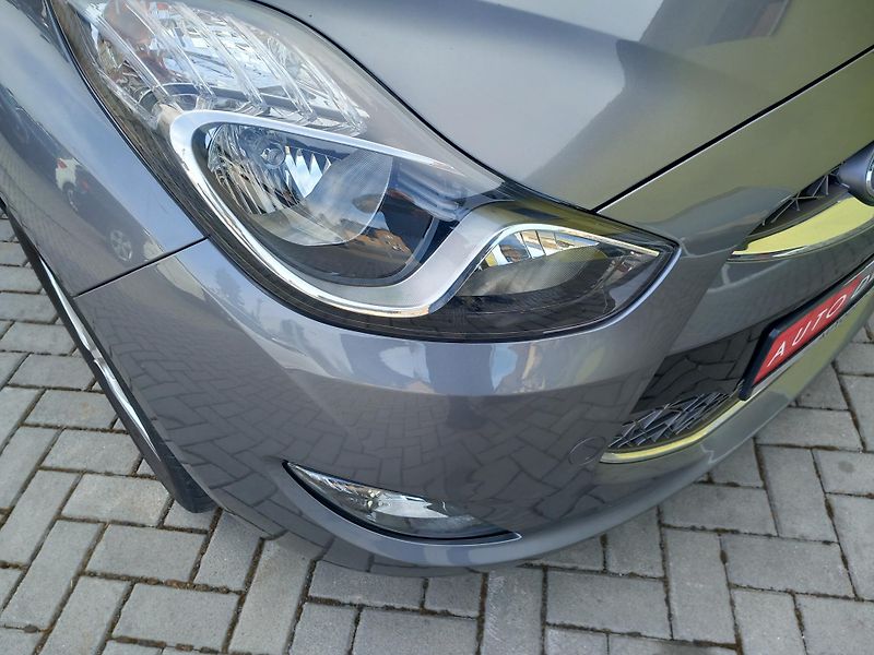 Hyundai ix20 (2014) 1,4CRDi SERVISKA VYHŘ.SEDADLA - fotka 9 z 43