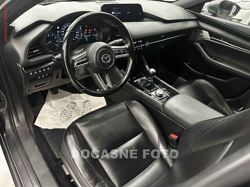 Mazda 3 (2021) 2.0i 4x4, 1.maj,ČR, LED - fotka 3 z 3