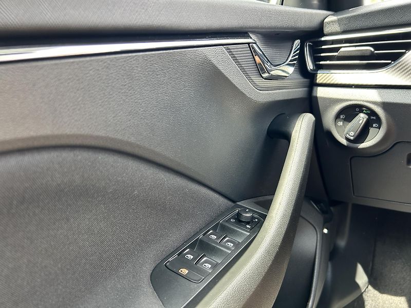 Škoda Kamiq (2021) 1.5TSi 110KW DSG ČR  - fotka 25 z 29