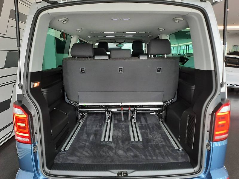 Volkswagen Multivan (2019) 2.0 TDI 4Motion (146kW/198k) D - fotka 22 z 24