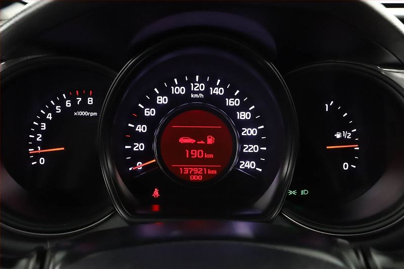Kia Ceed (2018) 1.4 CVVT, Tempomat - fotka 12 z 21