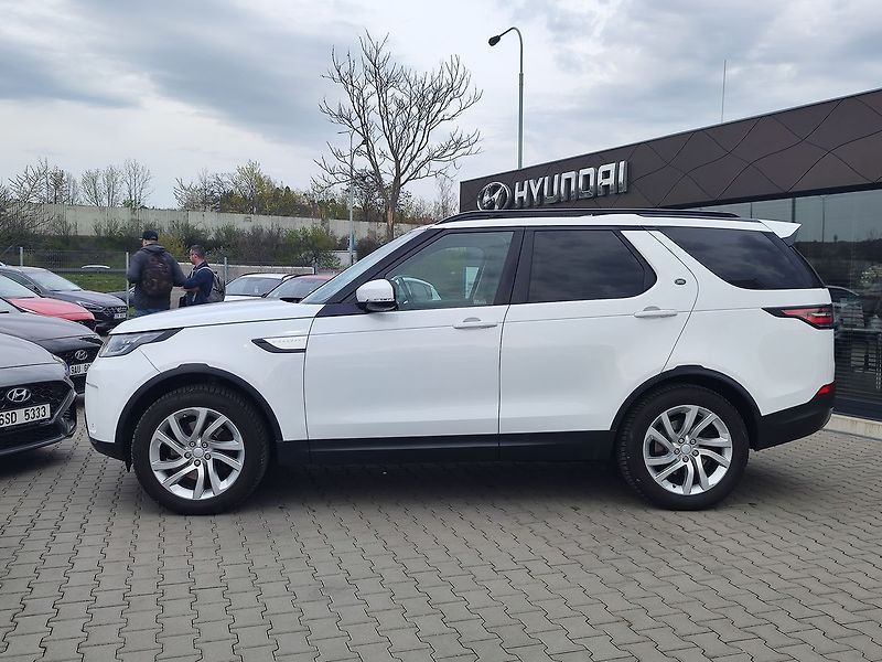 Land Rover Discovery 3.0 Td6 HSE/190kW Pano 7.míst - fotka 8 z 38
