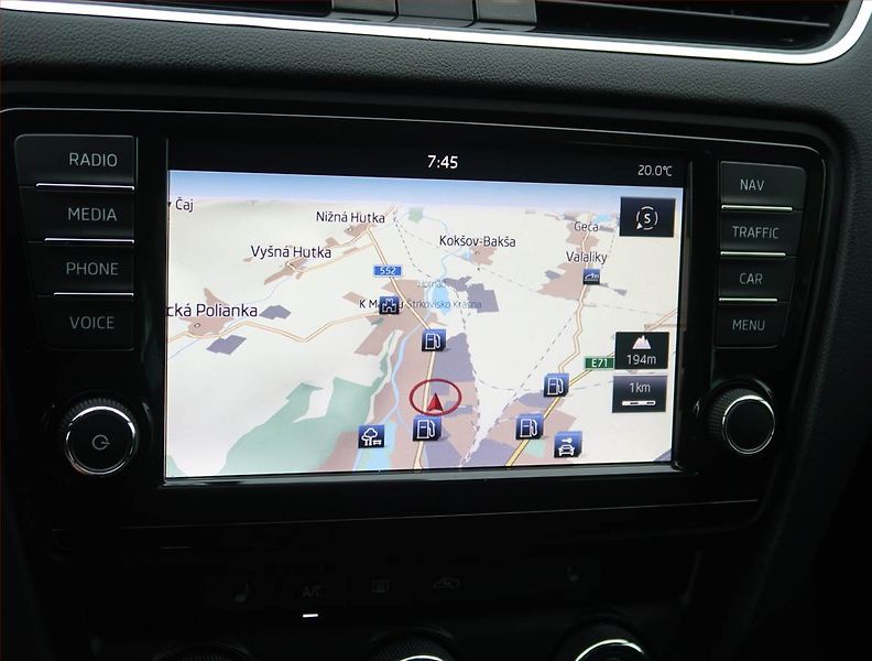 Škoda Octavia (2014) Ambition 2.0 TDI, Serv.kniha - fotka 13 z 19