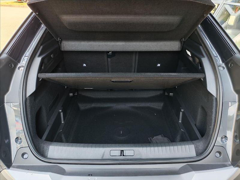 Peugeot 3008 (2026) 1,2 3008 ALLURE Hybrid 145 e-D - fotka 10 z 17