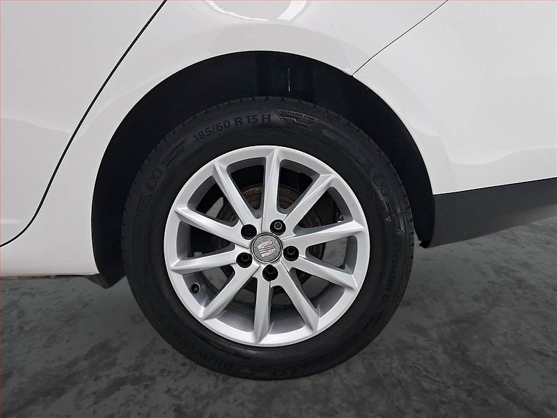 Seat Ibiza (2012) 1.2 12V, nová STK - fotka 14 z 14