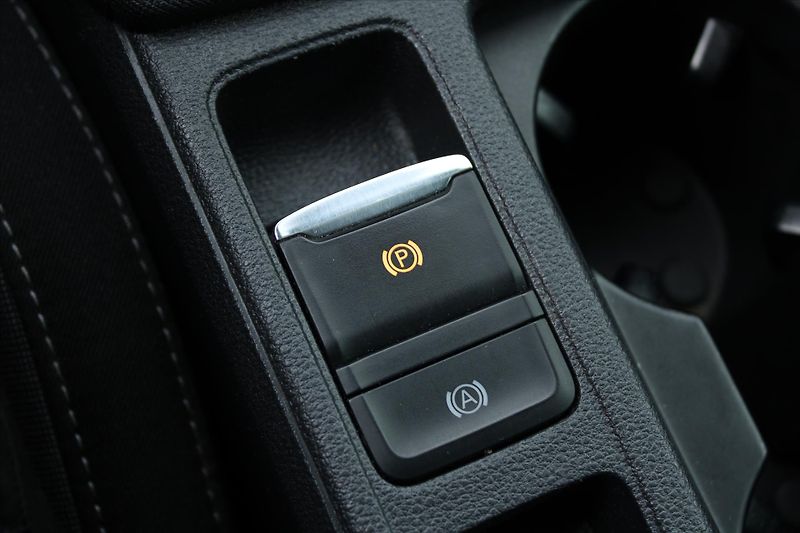 Škoda Octavia 2.0TDI STYLE DPH 1.MAJ. ČR - fotka 25 z 26