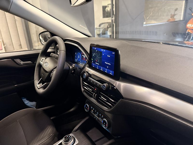 Ford Kuga (2023) 2.5 HYBRID, - fotka 14 z 31