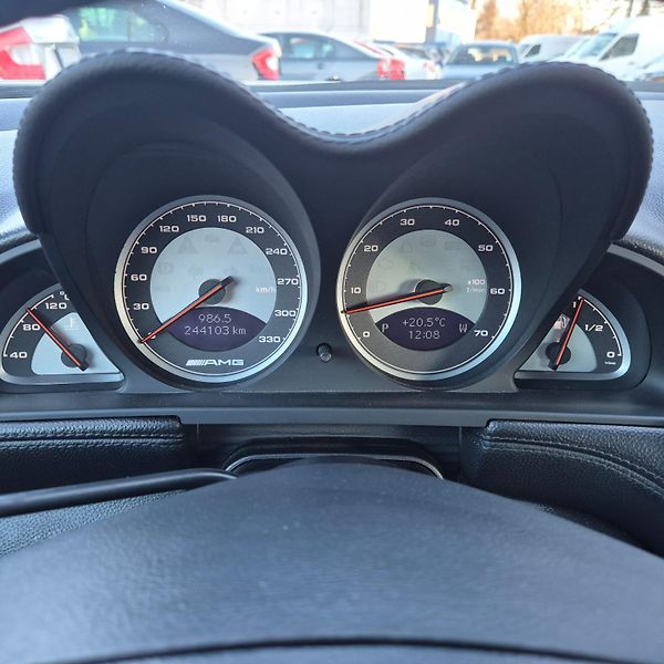Mercedes-Benz SL 500 AMG 55 Paket Interiér  - fotka 18 z 18