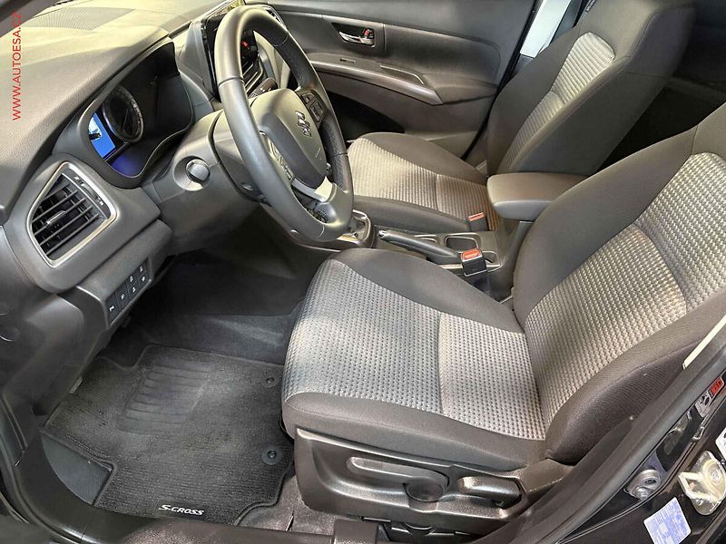 Suzuki S-Cross (2023) 1.4, 1.maj,ČR, servis.kniha - fotka 9 z 15