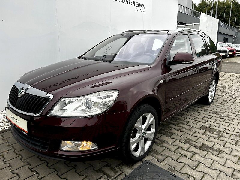 Škoda Octavia (2012) Combi 2.0 TDI 103kW 4x4 MP6 L& - fotka 27 z 33