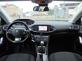 Peugeot 308 (2015) 1.6 HDI- NAVIGACE-ČR-SERVISKA - náhled 8