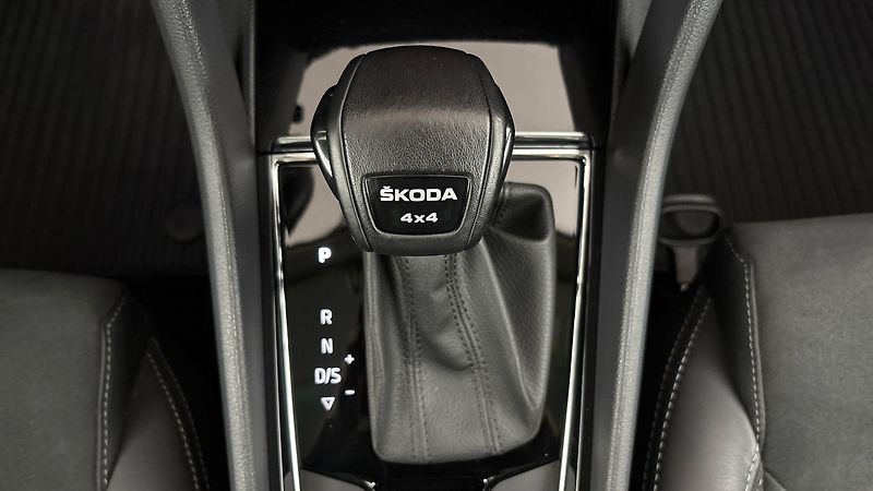 Škoda Kodiaq 2.0 TDI DSG 4x4 Style Exclusiv - fotka 26 z 31