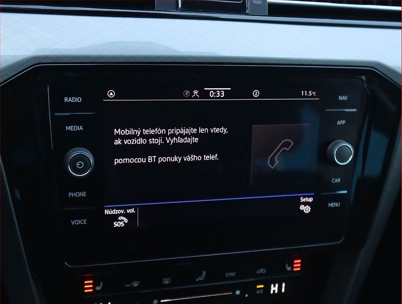 Volkswagen Passat (2021) 2.0 TDI, Automat, Navi - fotka 19 z 21