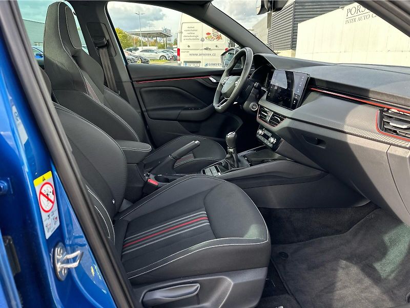 Škoda Scala 1,5 TSI / 110 kW Monte Carlo, - fotka 15 z 24