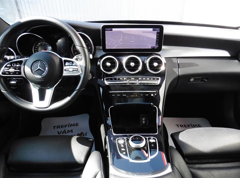 Mercedes-Benz Třídy C 220d 4Matic Avantgarde, Navi, - fotka 12 z 20