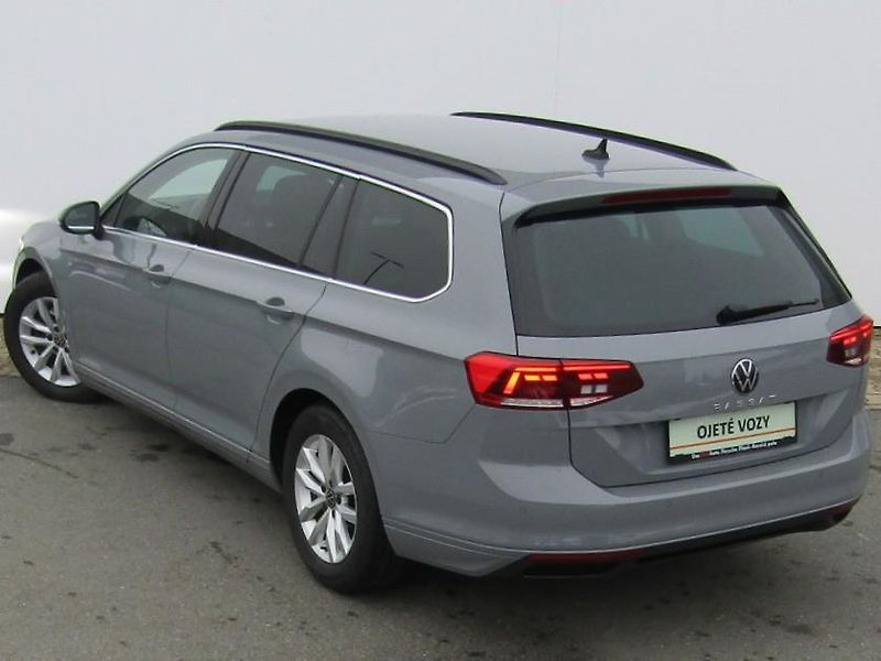 Volkswagen Passat Business 2.0 TDI 110KW DSG Var - fotka 14 z 30