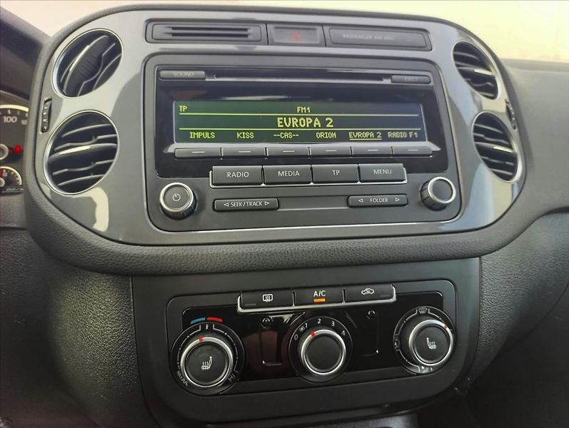 Volkswagen Tiguan 1,4 TSi DSG Tempomat Tažné - fotka 17 z 46