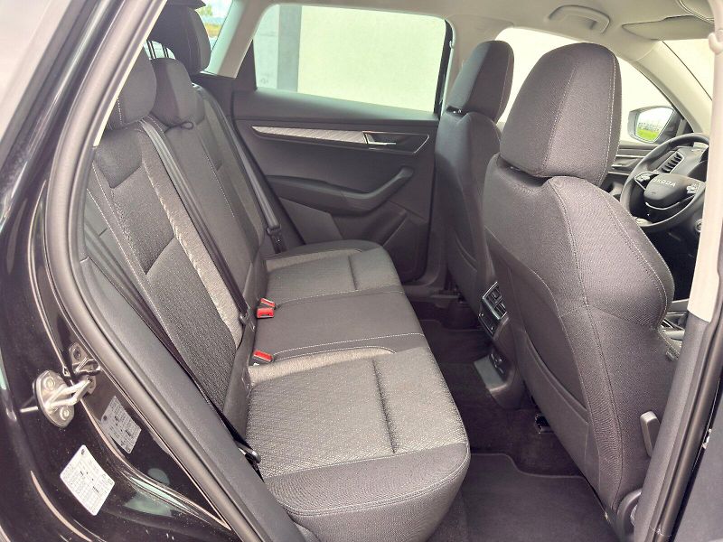 Škoda Karoq (2025) SEL TS 110/1.5 A7F - fotka 12 z 21