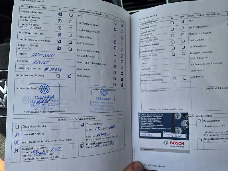 Volkswagen Golf 2,0 TDI HIGHL - fotka 20 z 23