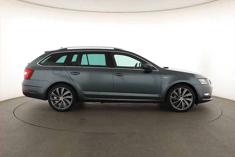 Škoda Octavia (2019) 1.5 TSI, Automat, Kůže, Navi - fotka 6 z 20