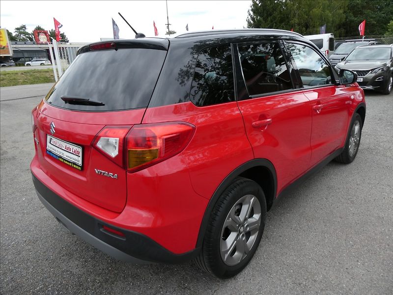 Suzuki Vitara 1,6 VVTi AUTOMAT,serviska,závě - fotka 9 z 50