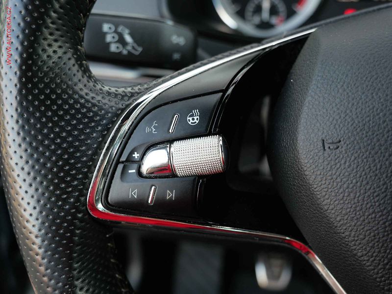 Škoda Karoq (2021) 1.5 TSi, ČR, SportLine - fotka 12 z 27