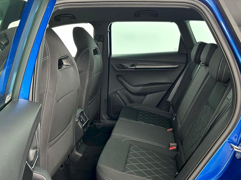 Škoda Karoq (2025) DSG 2.0TDI 110kW SportLine - fotka 8 z 34