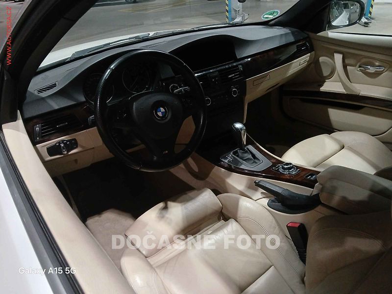 BMW Řada 3 (2013) 3.0d 330d, 1.maj, AT, bixen - fotka 3 z 3