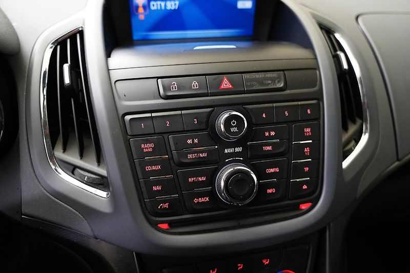 Opel Zafira - fotka 20 z 25
