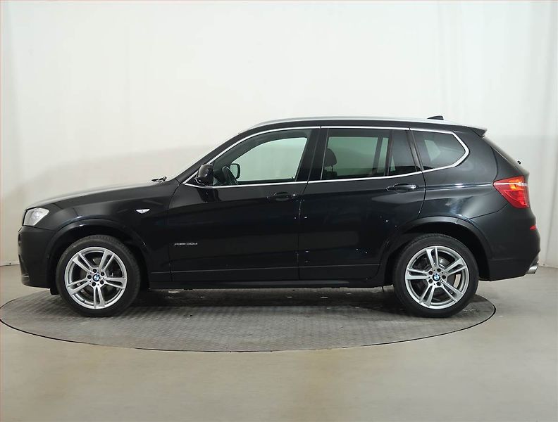 BMW X3 (2012) M Sport xDrive30d, 4X4 - fotka 3 z 19