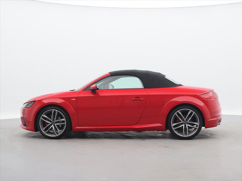 Audi TT 1,8 TSI 132kW S-Line 60'573km - fotka 4 z 37