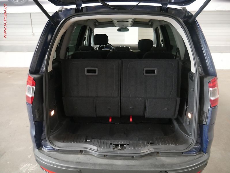 Ford Galaxy (2011) 2.2 TDCi, ČR, Ghia, panor - fotka 20 z 20