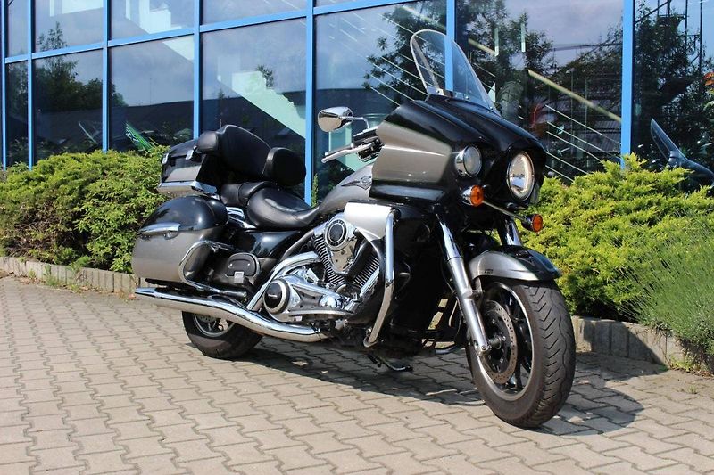 Kawasaki VN 1700 Voyager (2018) 2018 TOP  ORIGINÁL STAV nyní s - fotka 2 z 15