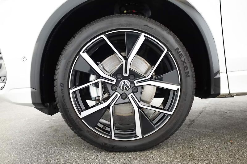 Volkswagen Tiguan TDI 4M R-Line Kůže Pano 360 IQ - fotka 6 z 18